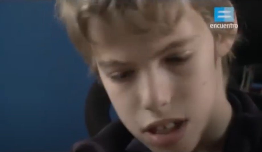 captura del documental. Ivan de pequeño